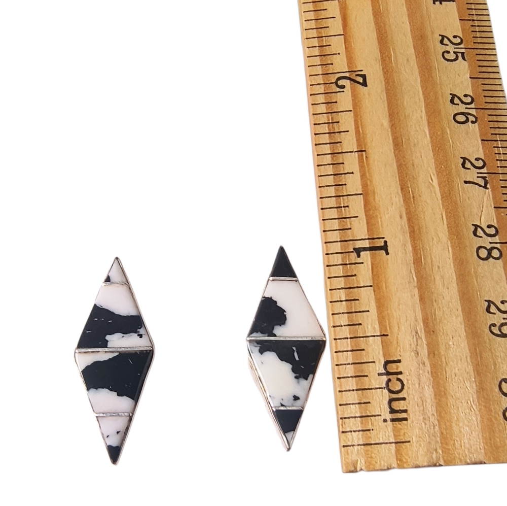 Andrew Enrico Navajo Signed White Buffalo And Sterling Silver Inlay Earrings - Picture 3 of 10